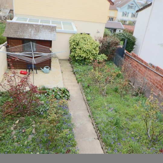  Annonces VERSAILLES : Maison / Villa | SURESNES (92150) | 98 m2 | 520 000 € 