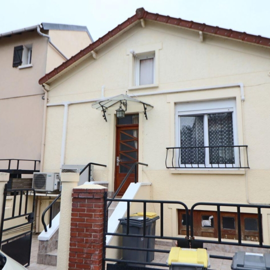  Annonces VERSAILLES : Maison / Villa | SURESNES (92150) | 98 m2 | 520 000 € 