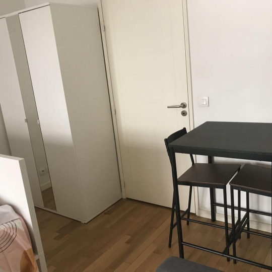  Annonces VERSAILLES : Appartement | BOULOGNE-BILLANCOURT (92100) | 31 m2 | 1 190 € 