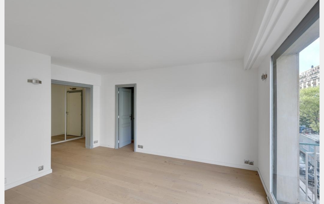 Annonces VERSAILLES : Appartement | PARIS (75015) | 60 m2 | 598 000 € 