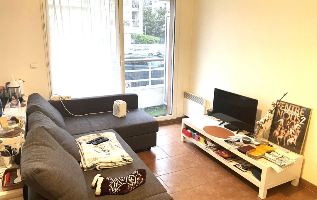 Annonces VERSAILLES : Appartement | ISSY-LES-MOULINEAUX (92130) | 31 m2 | 1 036 € 