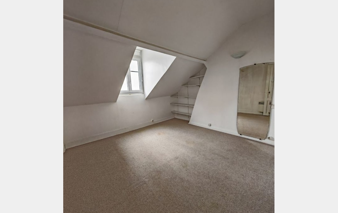 Annonces VERSAILLES : Appartement | PARIS (75015) | 25 m2 | 250 000 € 